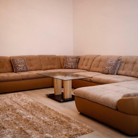 Apartament The Best Comfort นาโวดาริ ภายนอก รูปภาพ