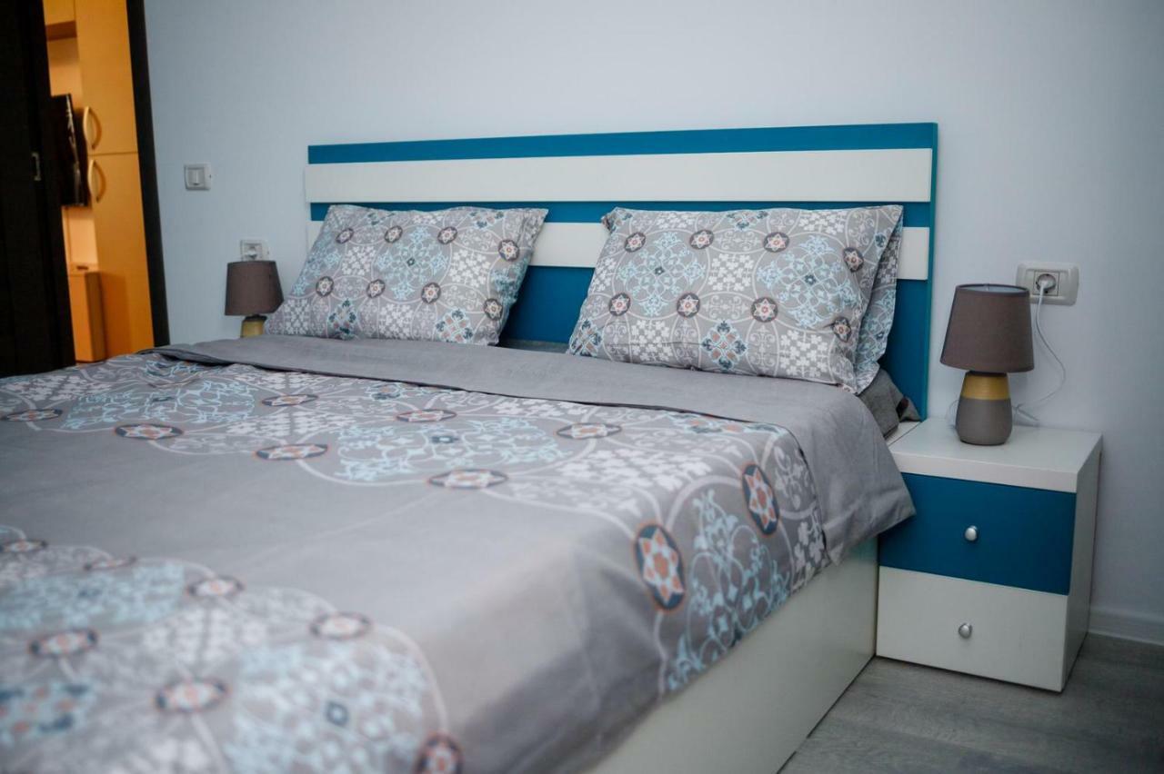 Apartament The Best Comfort นาโวดาริ ภายนอก รูปภาพ