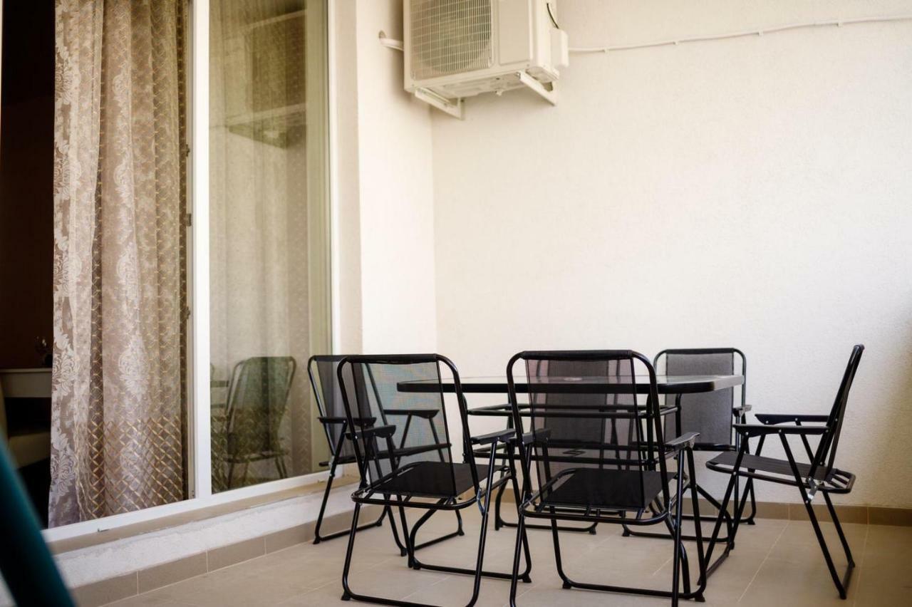 Apartament The Best Comfort นาโวดาริ ภายนอก รูปภาพ